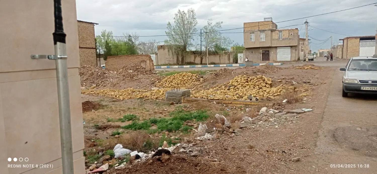 زمین فروشی خیابان عاشورا آسمان۳۲