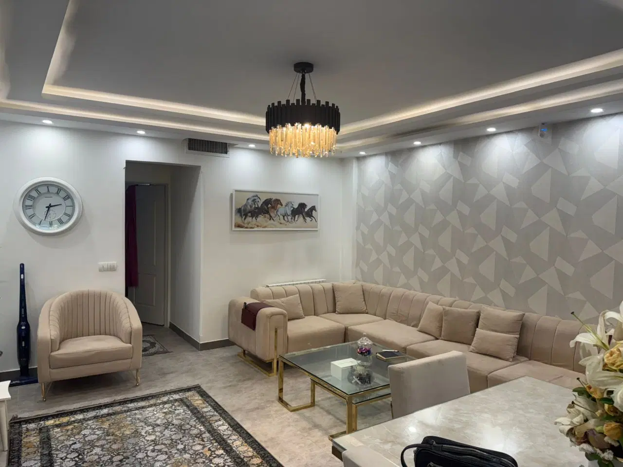 ۱۶متری اول‌جنوبی،۶۰متر۱خوابه،طبقه۲ تکواحدی