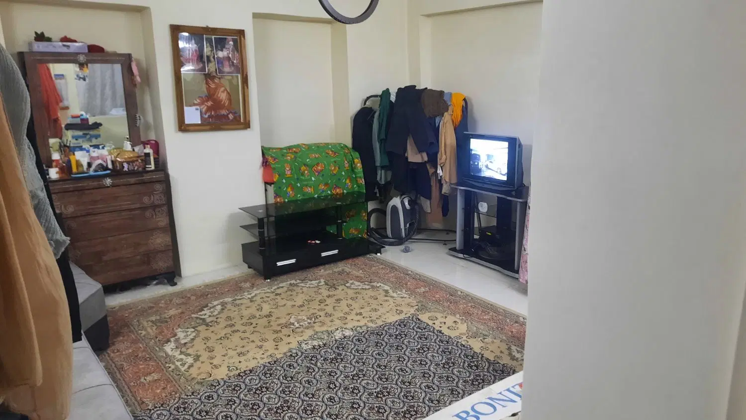 اجاره واحد ۳۰ متری حیاط دار