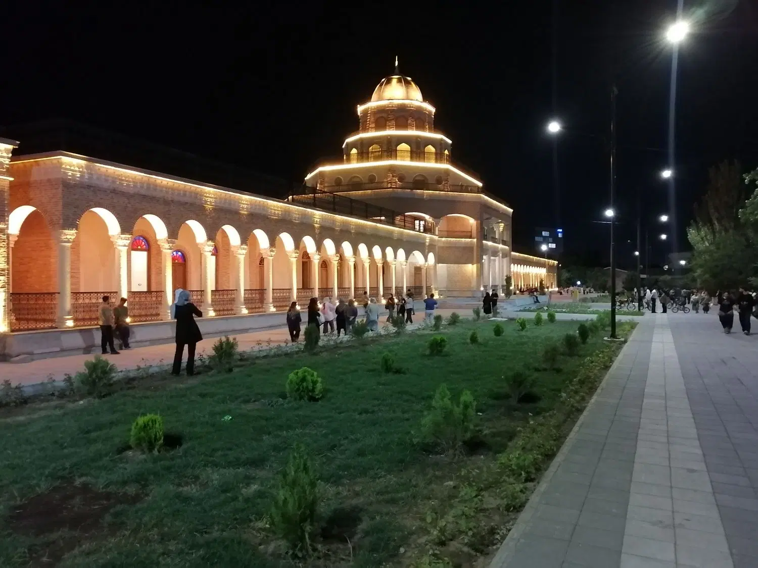 اجاره خانه قدیمی تک واحدی