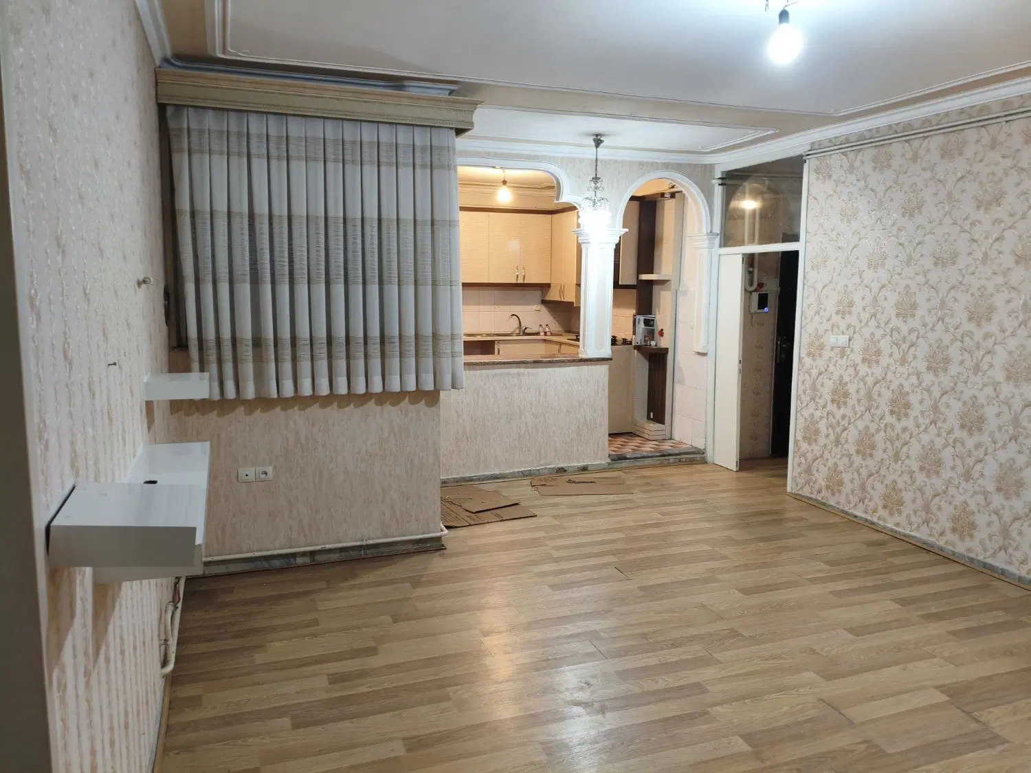 فروش آپارتمان درمجتمع کوثر فرهنگیان کوی سهندشاهگلی