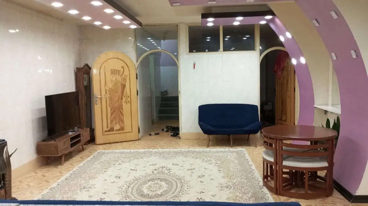 زیرزمین مسکونی مجزا یزدانشهر