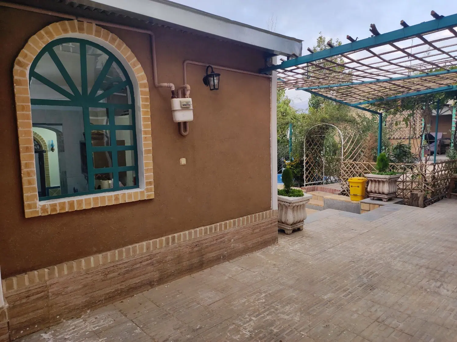خانه باغ سنتی ماهان