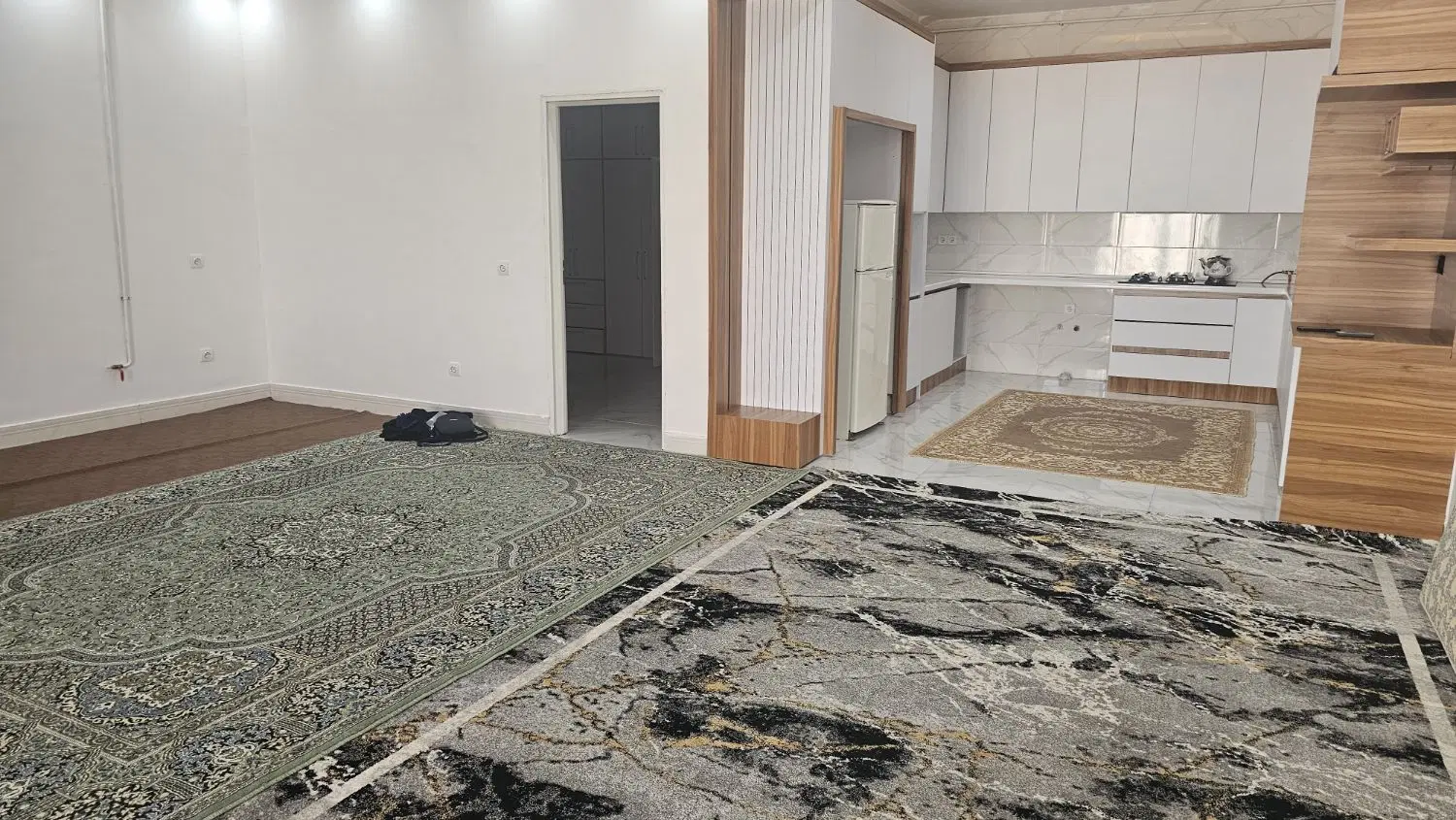 خونه دوبلکس تازه سازتکمیل درخیابان هخامنش ۳