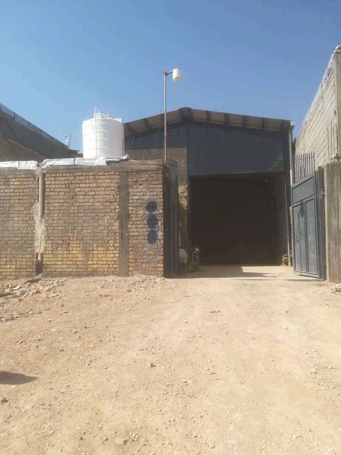 کارگاه فروشی