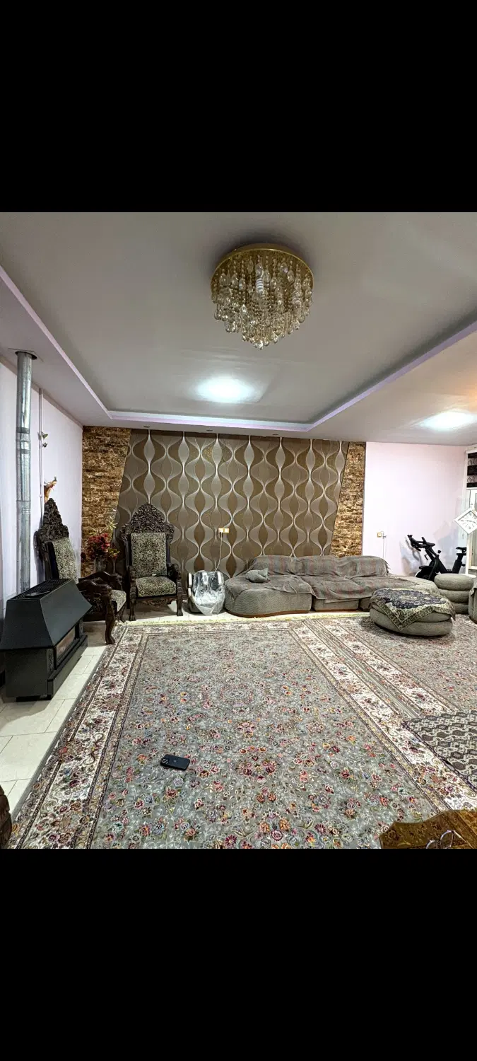 فروش یک منزل مسکونی