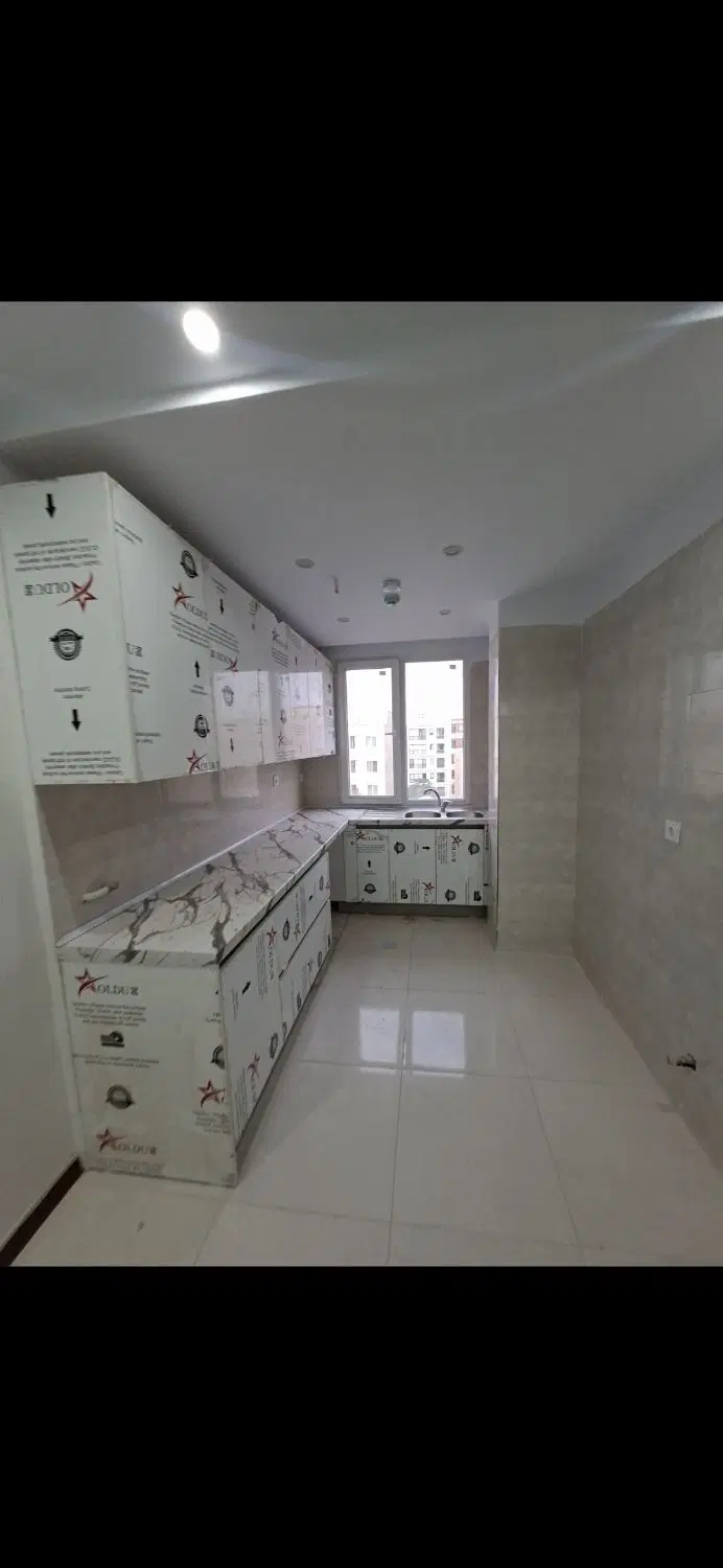 ۵۳ متر،فول امکانات،روبه آفتاب