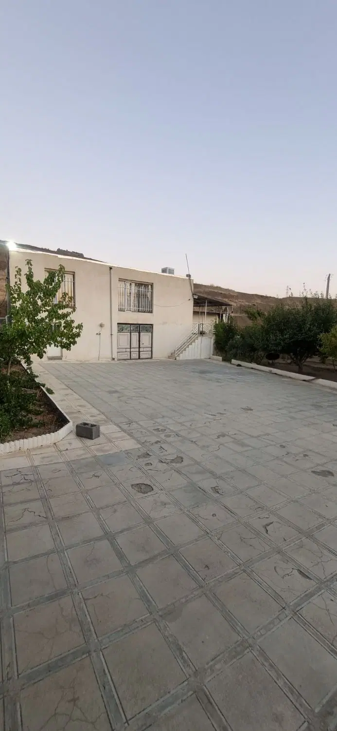 باغ ۳۰۰۰ متری در بهترین لوکیشن باباریز