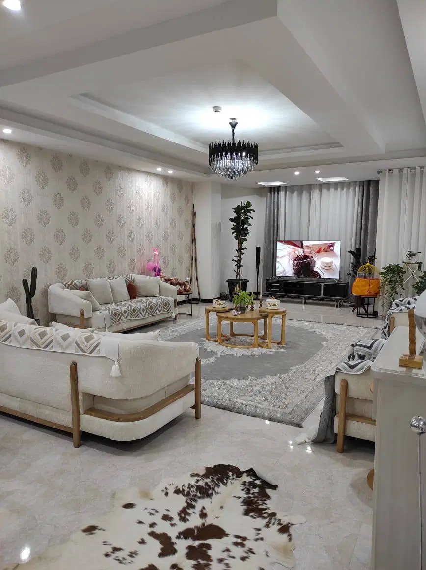 ۱۴۷ متر_۳ خواب مستر_فول امکانات_۵ سال ساخت