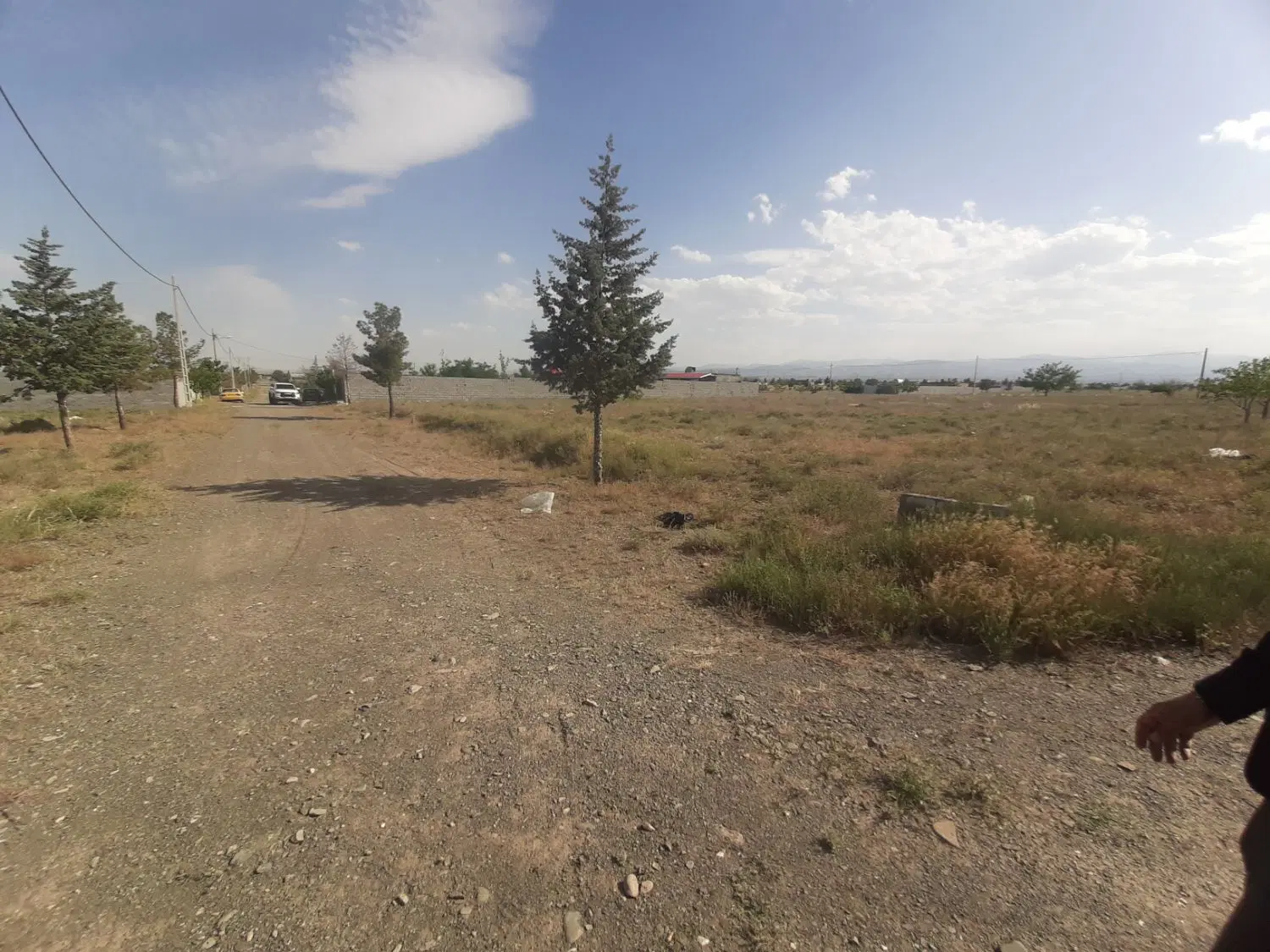 باغستان منظریه (کاهو) زمین ۷۵۰ متری کاربری باغی