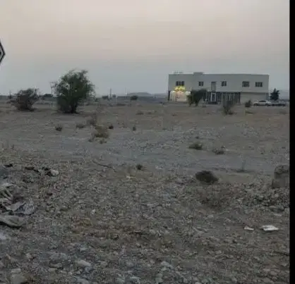 فروش سریع ۳۰۰ متر زمین با قیمت و تخفیف مناسب