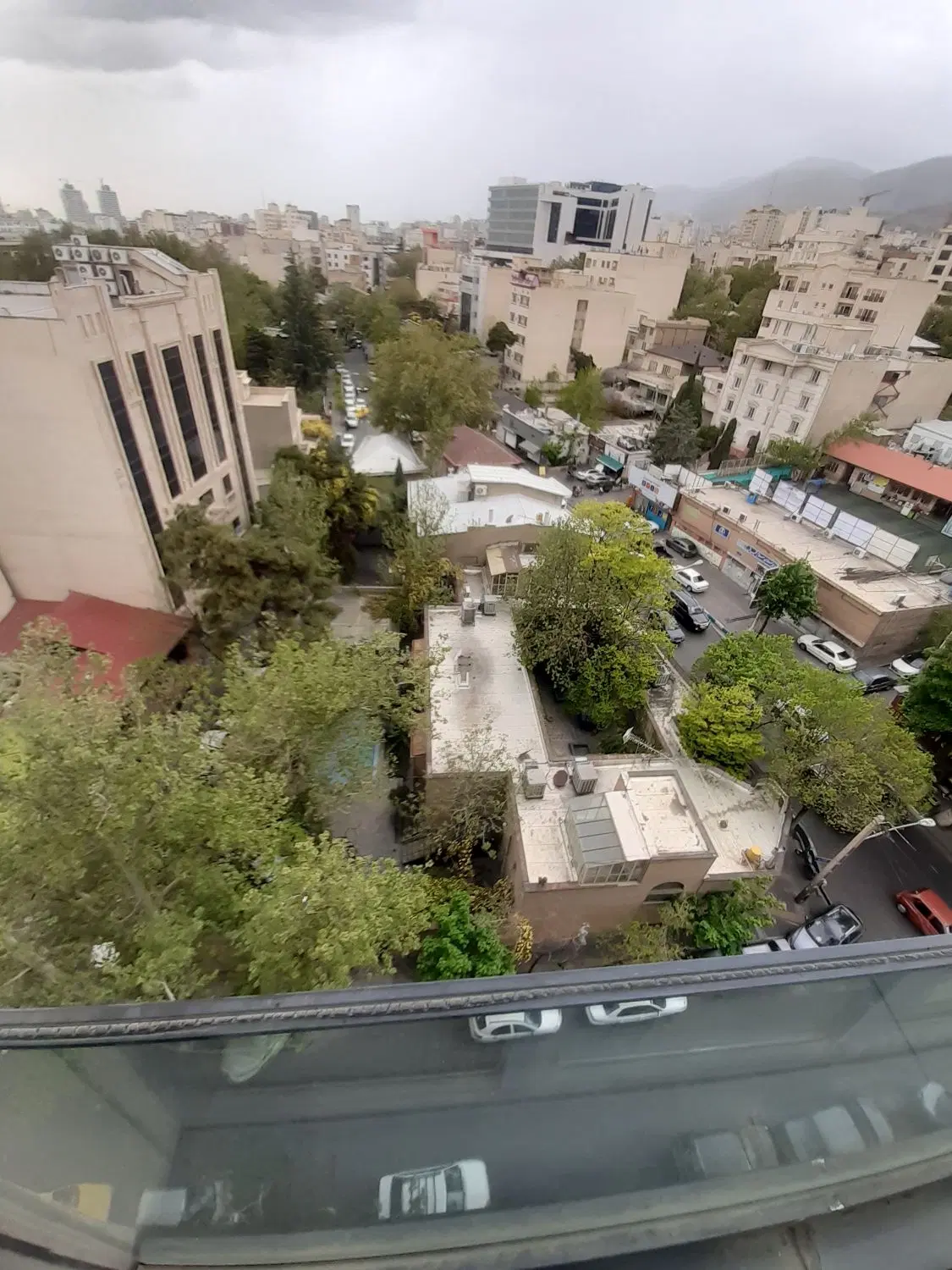 فروش۱۰۷ متر آپارتمان مسکونی موقعیت اداری فردوسی