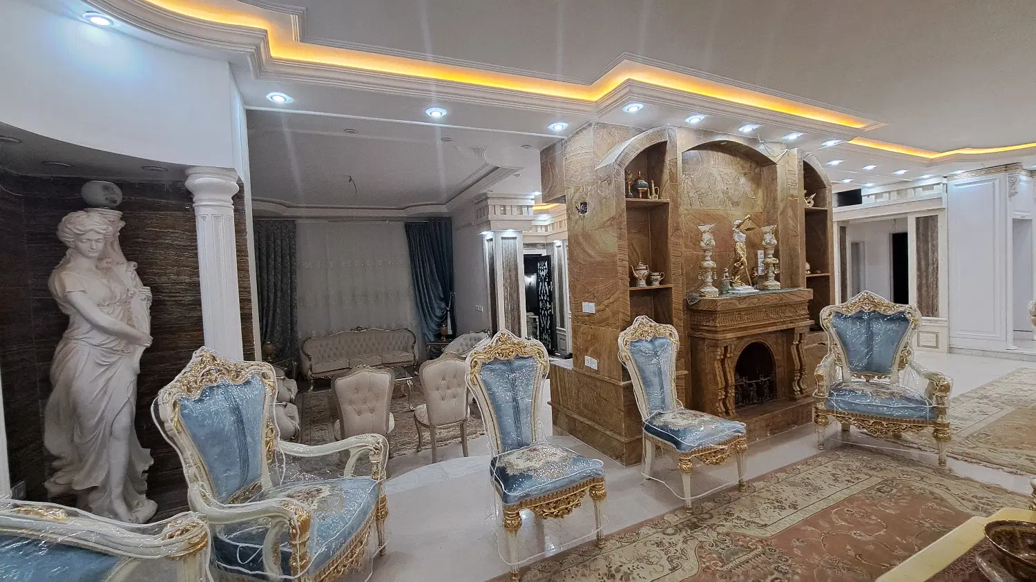 فروش منزل مسکونی در خیابان مطهری