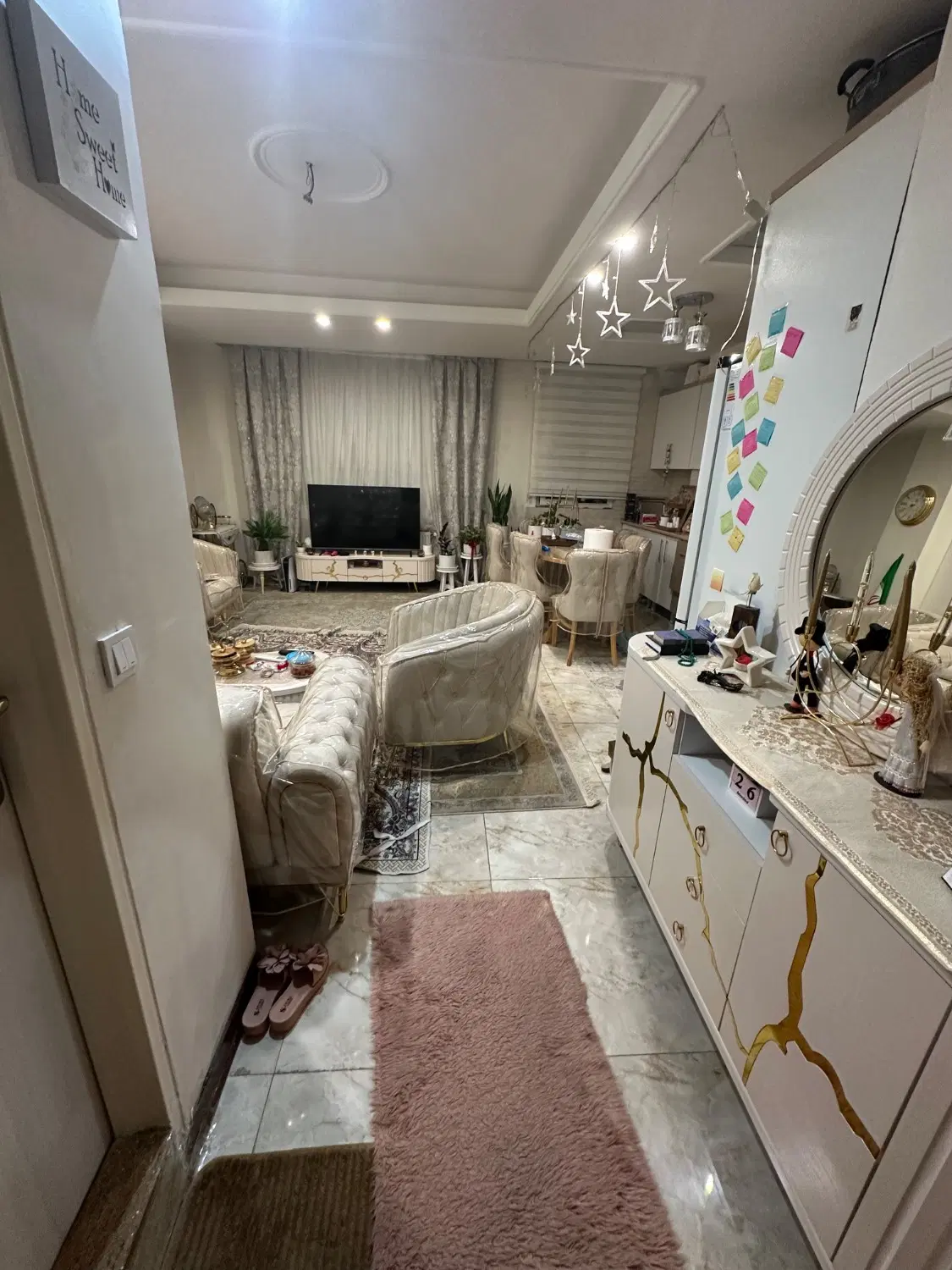 53متری فول امکانات طبقه دوم همراه با پارکینگ