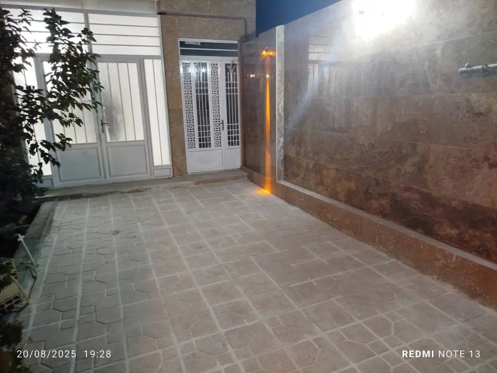 خانه دوطبقه فروشی در ویرانی ۹