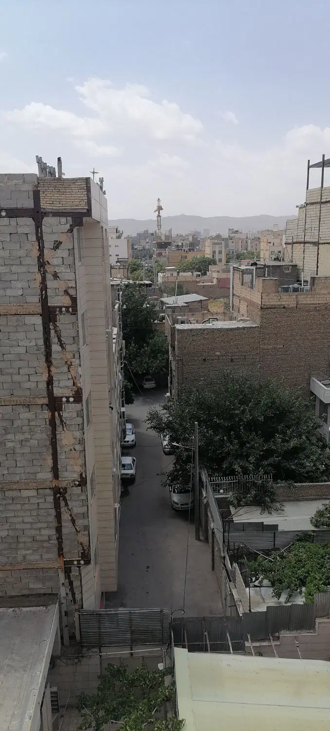 100متر_گلبرگ2_سند شش دانگ