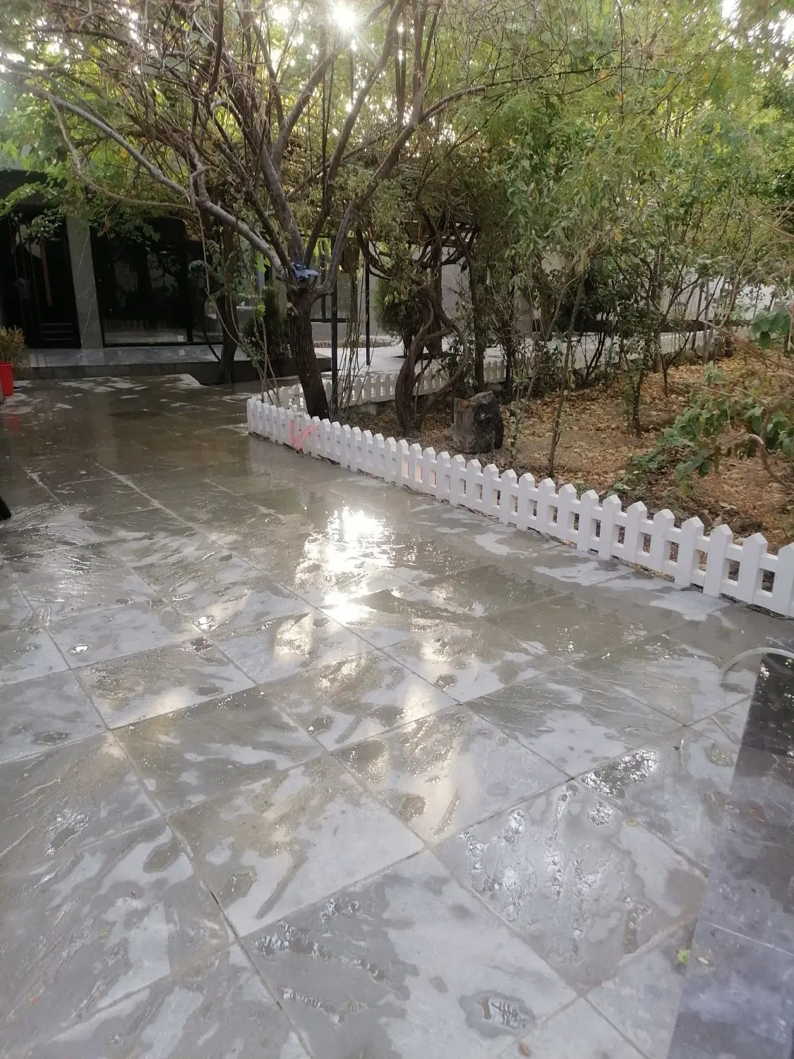 باغچه۳۰۰متری