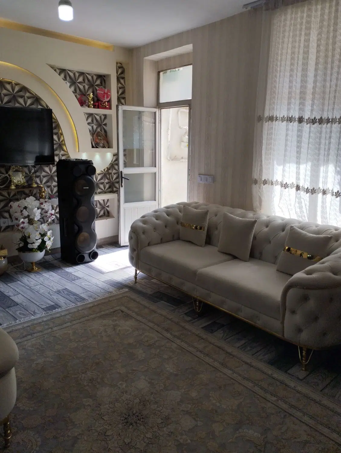 آپارتمان عباسی