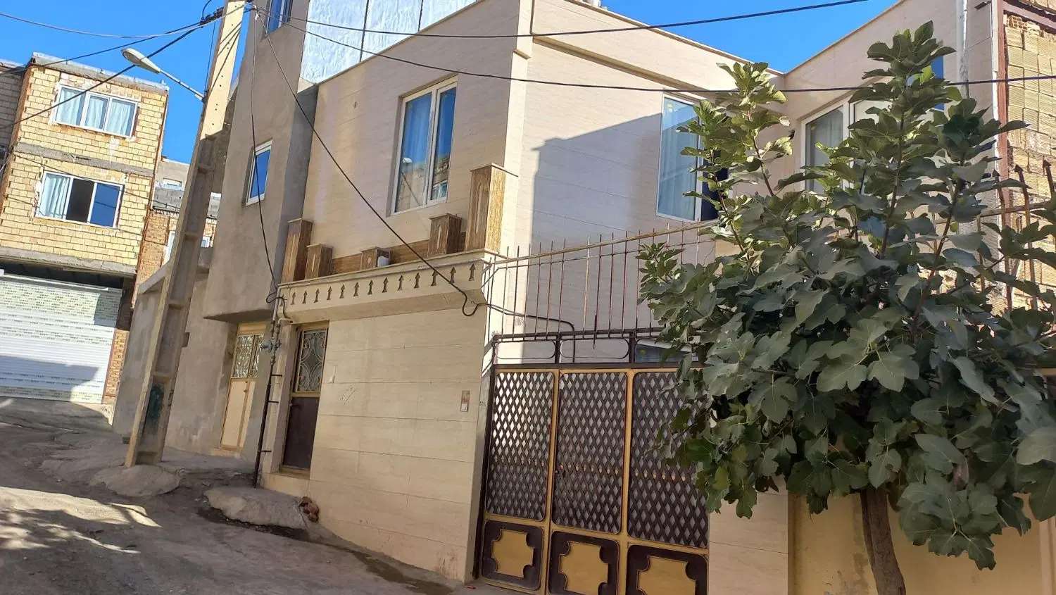 مسکونی نایسر خ حاجی فیضه