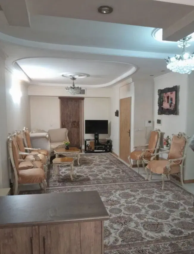 اجاره آپارتمان ۶۰ متری میرزاده عشقی