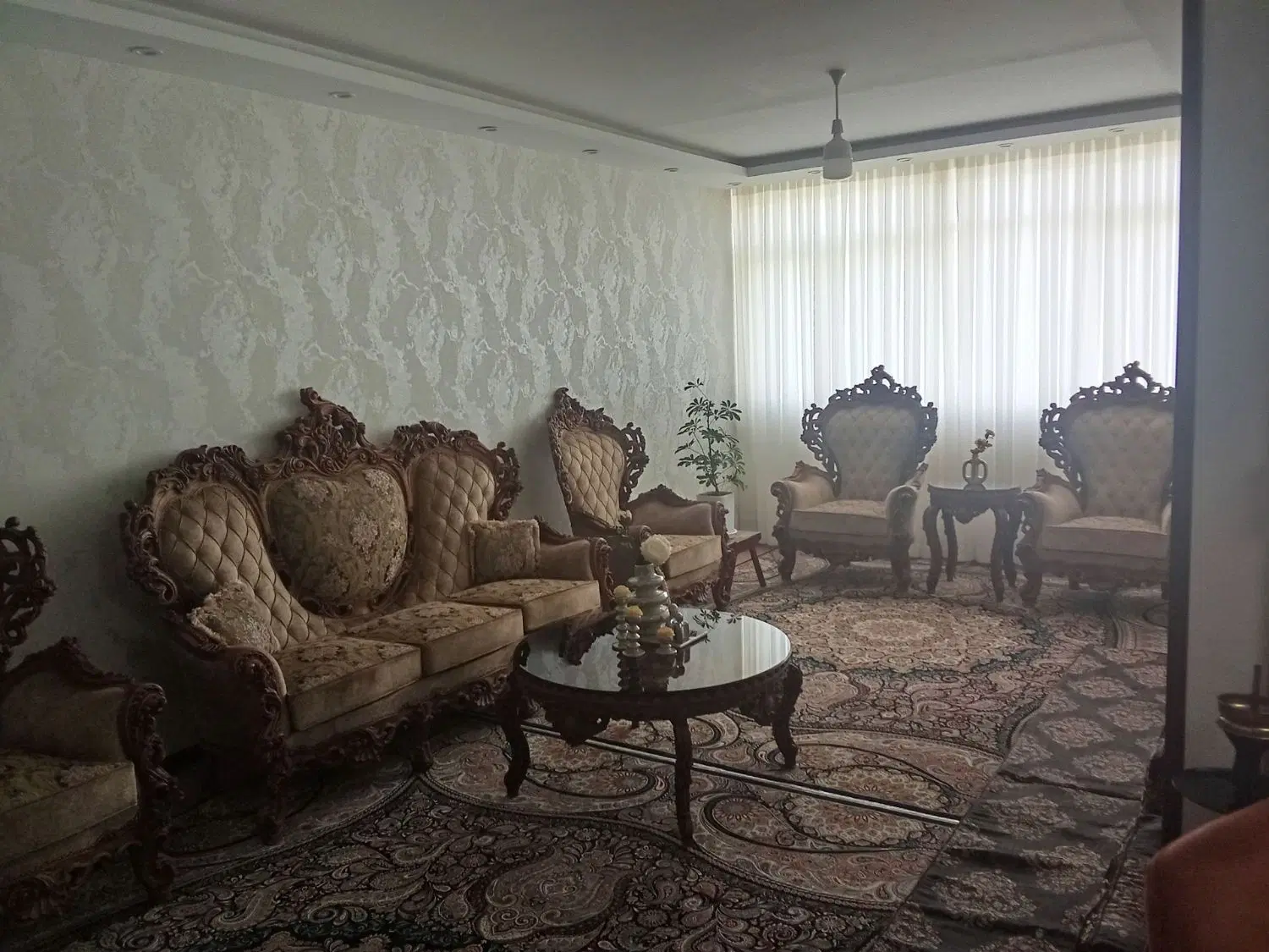 آپارتمان۱۳۵ متر سه خواب بازسازی شده