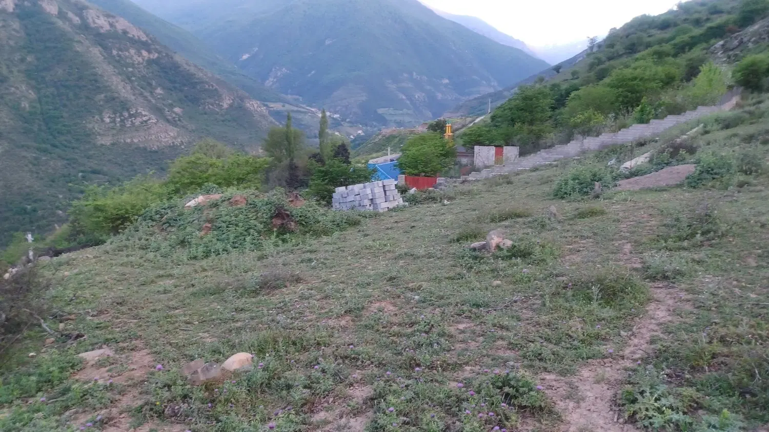 دو قطعه زمین ۲۰۰ متری
