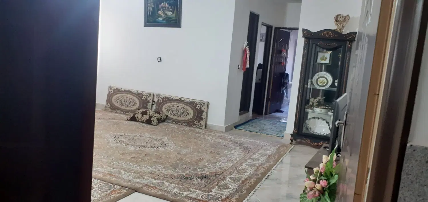 واحد۱۰۵ متری نبش استادشهر یار ۲۰