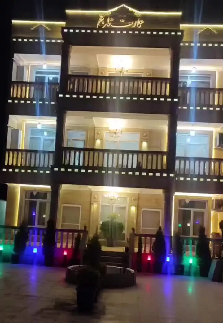 فروش عمارت زیبا در حومه قزوین (شترک پارسیان)