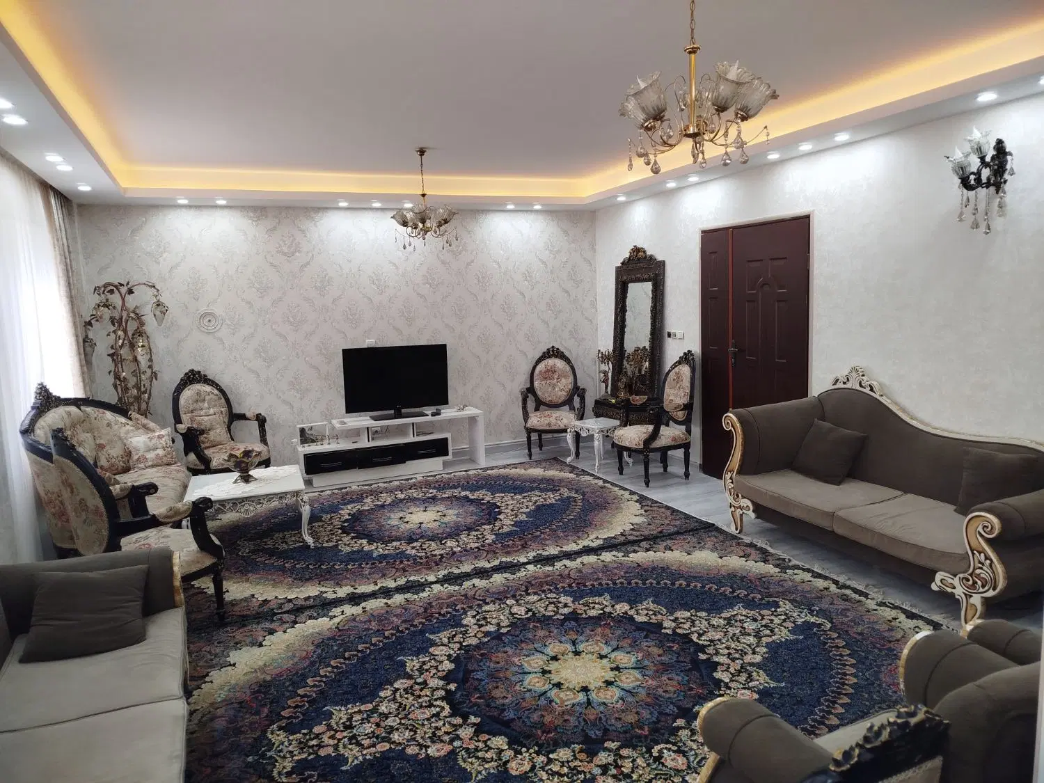 آپارتمان ۸۰ متری کارشناسان