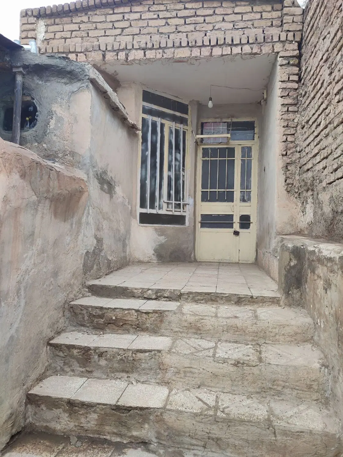 رهن کامل طاهری جنوبی