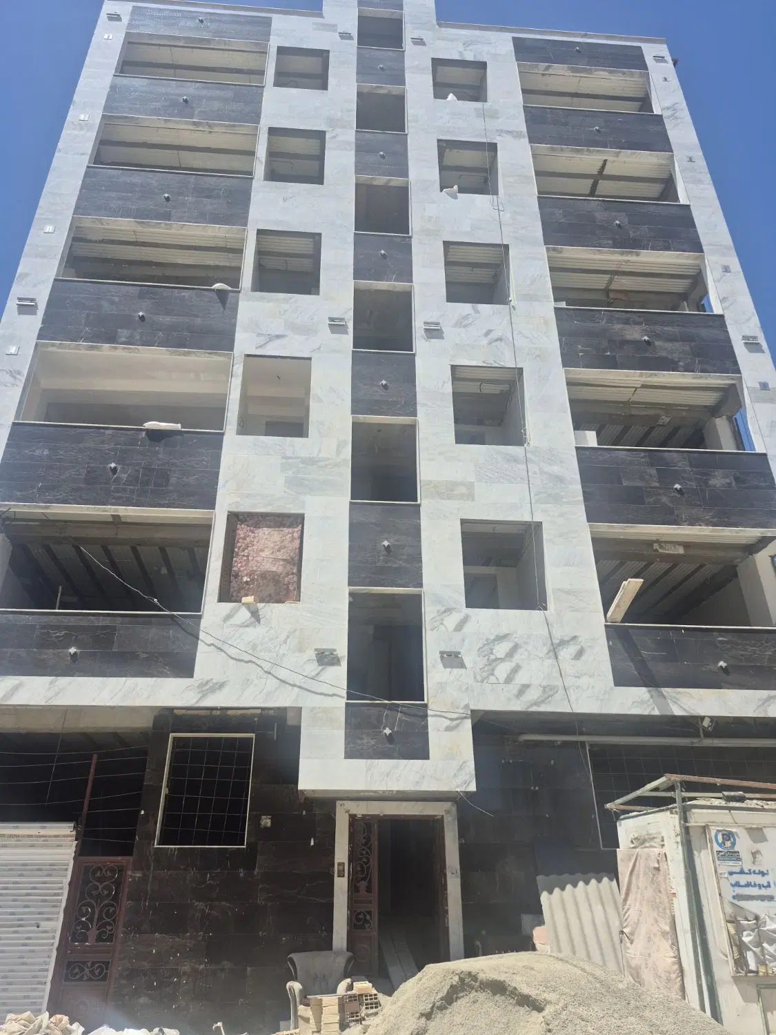 فروش آپارتمان ۱۰۵ متری امام زاده باغستان