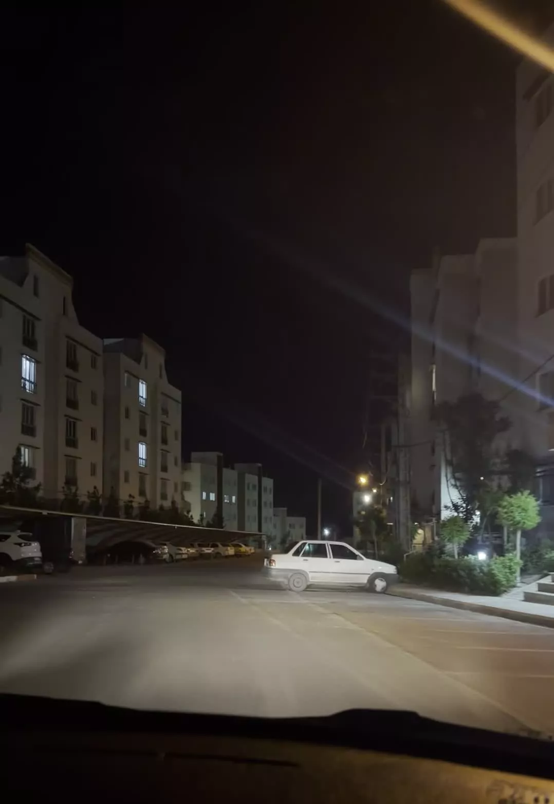 فروش اپارتمان لوکس در فاز شش پرند