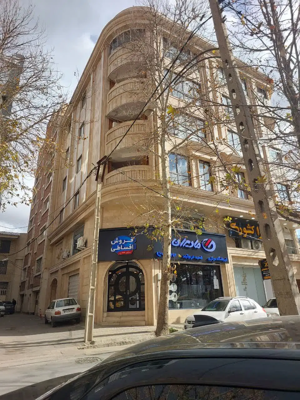 اجاره آپارتمان مطهری ۱۴۰ متر