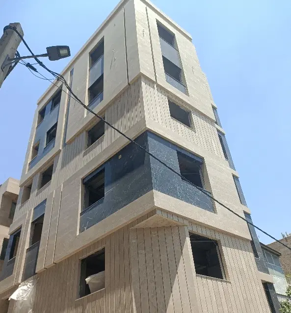 آپارتمان ۷۷ متری پاسدارگمنام