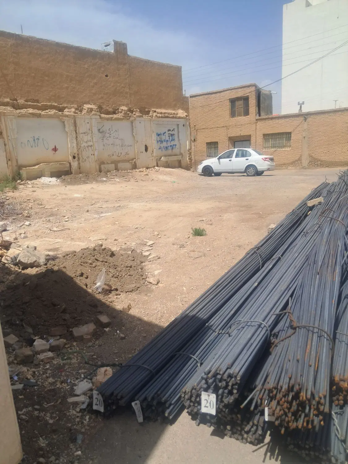 فروش زمین دو نبش مسکونی