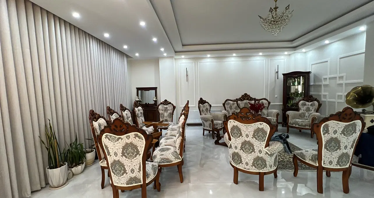 آپارتمان توحید ۲۰۵ متر