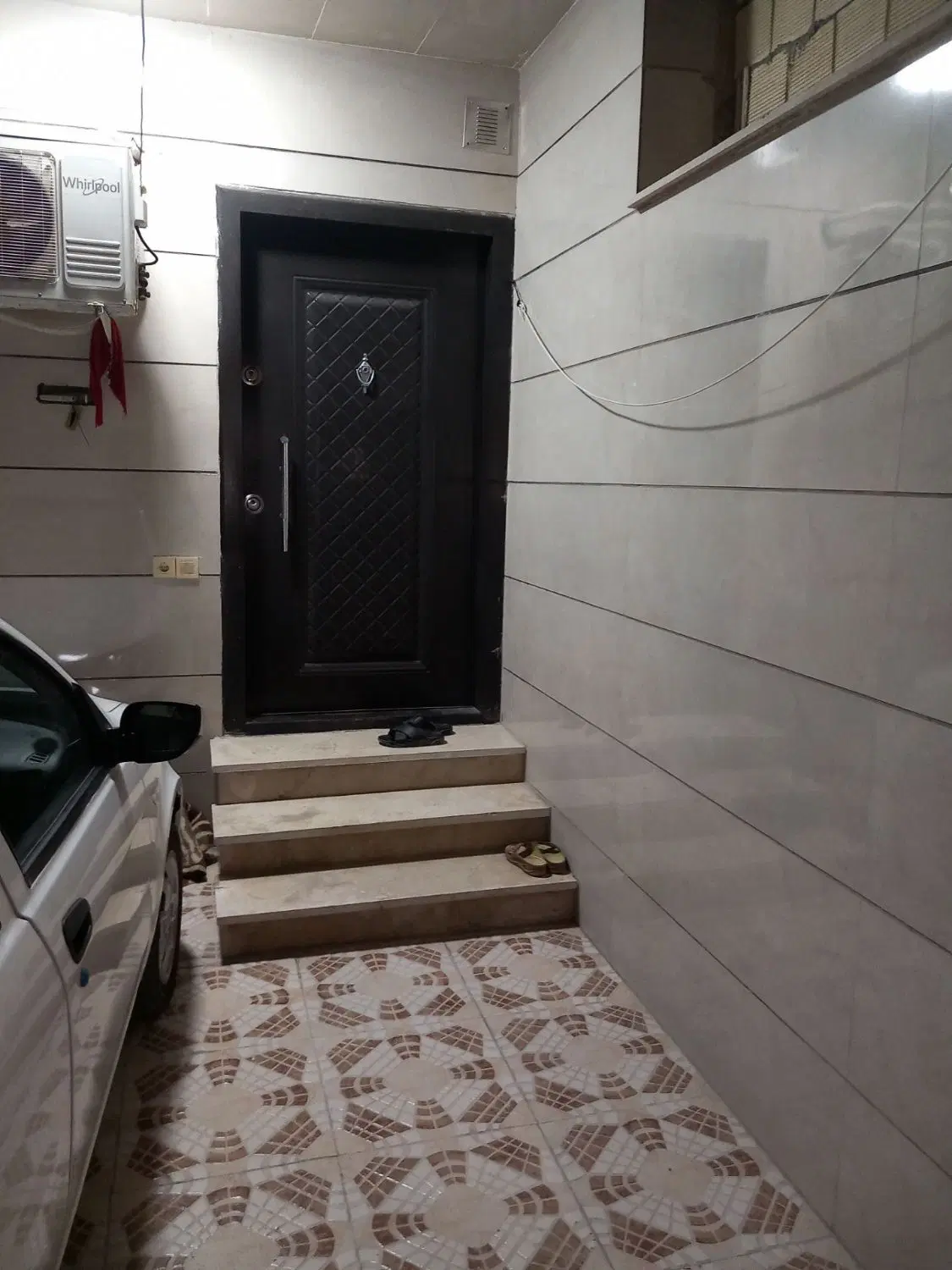 فروش واحد همکف تنگک خ مریم