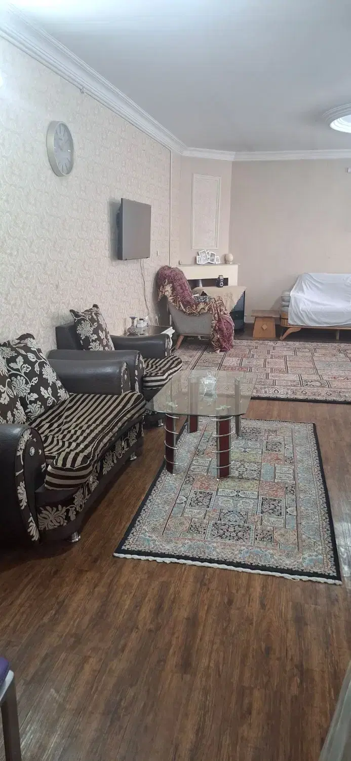 رهن آپارتمان ۸۰ متر اسفندیانی
