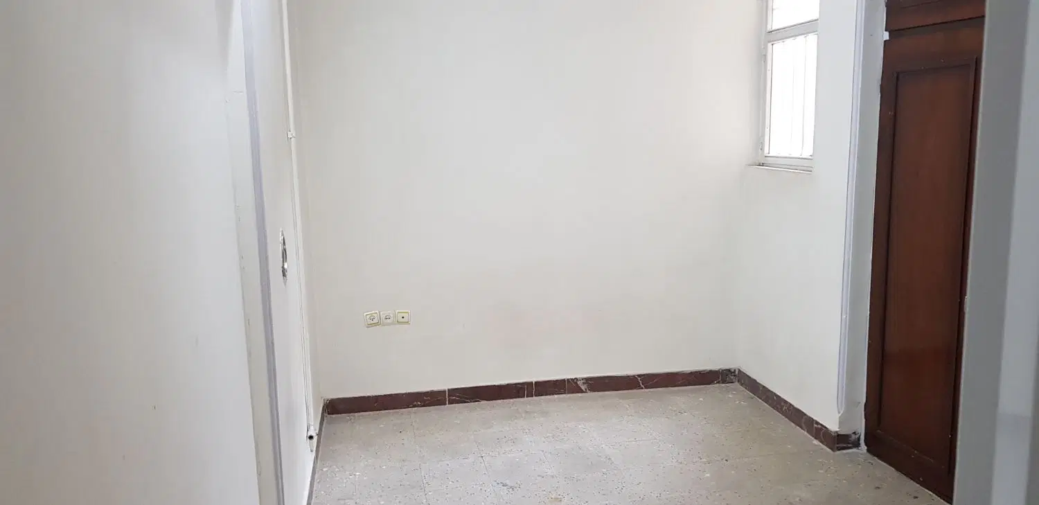 آپارتمان ۸۵ متری تک واحدی