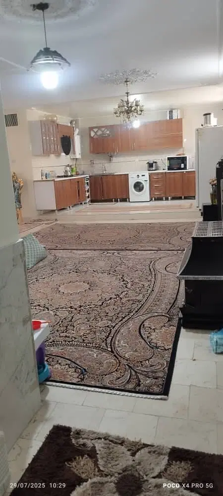 آپارتمان مشیریه۹۴متری سی متری صالحی‌بالای ۴راه اول
