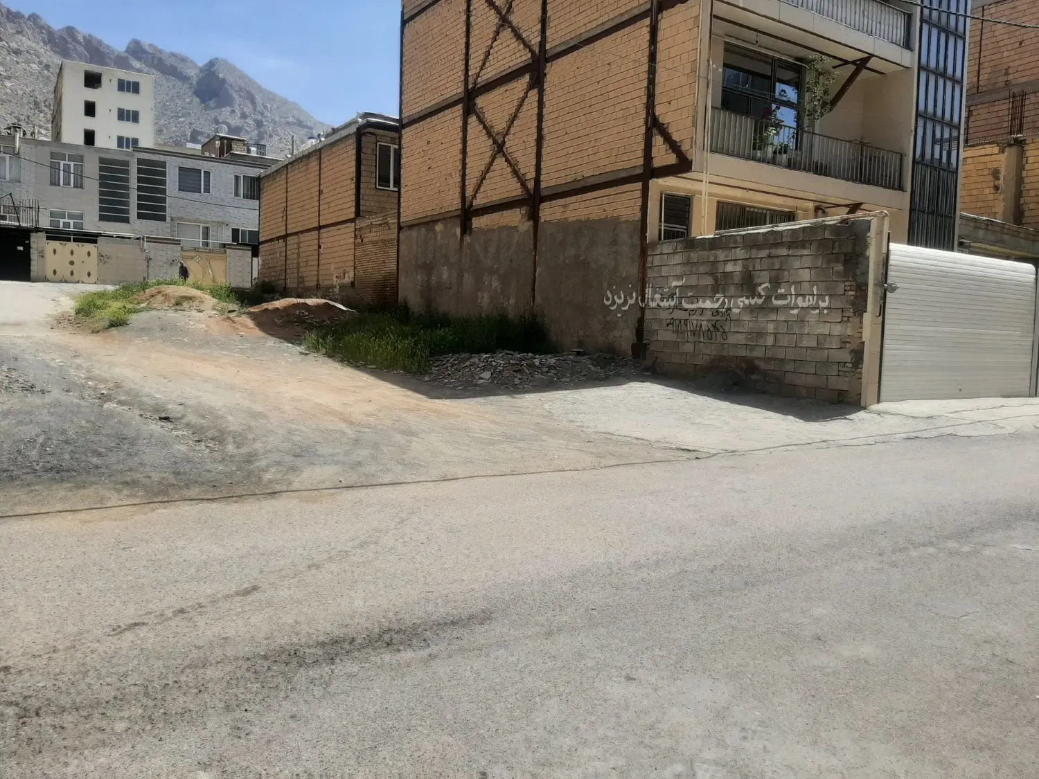 زمینی به مساحت ۱۵۳ متر مربع دست اول درشهرک شهرداری
