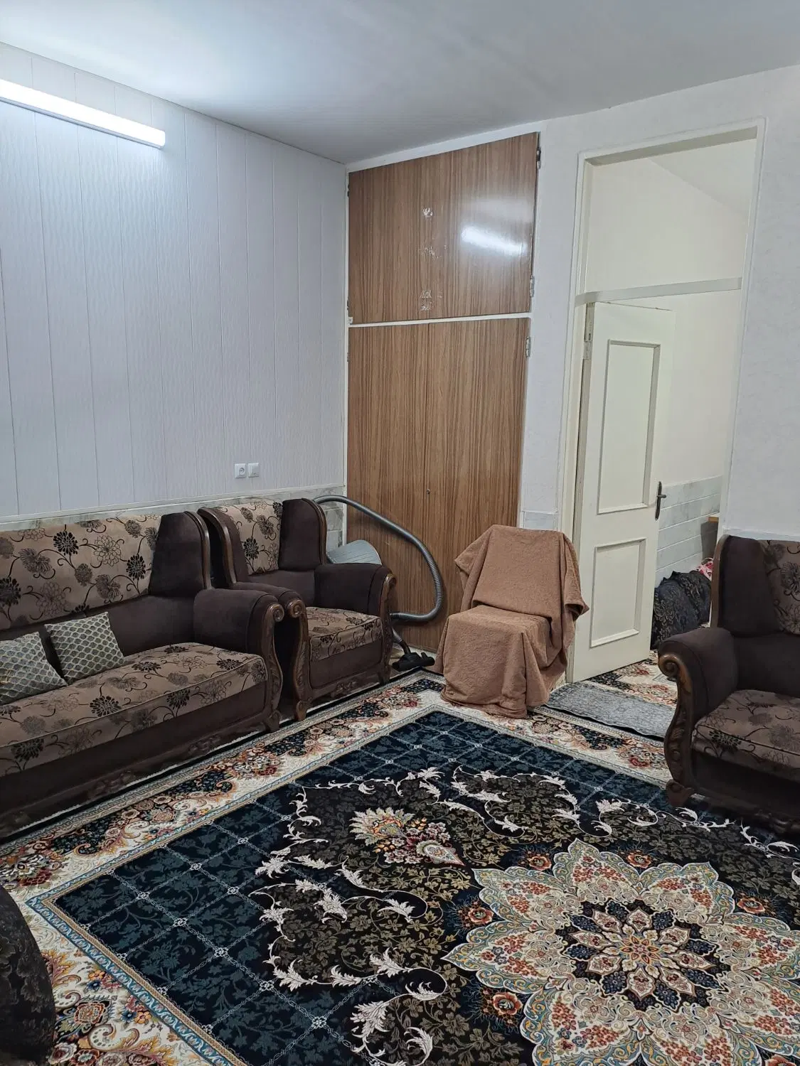 اجاره یک واحد زیرزمین مستقل