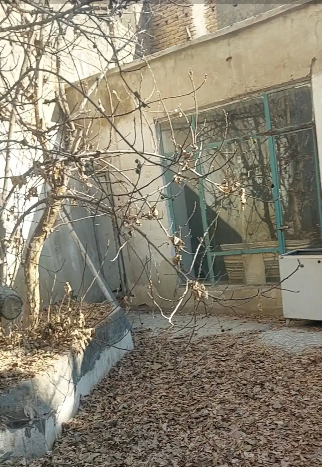 فروش 220 متری تجاری مسکونی و اقامتی