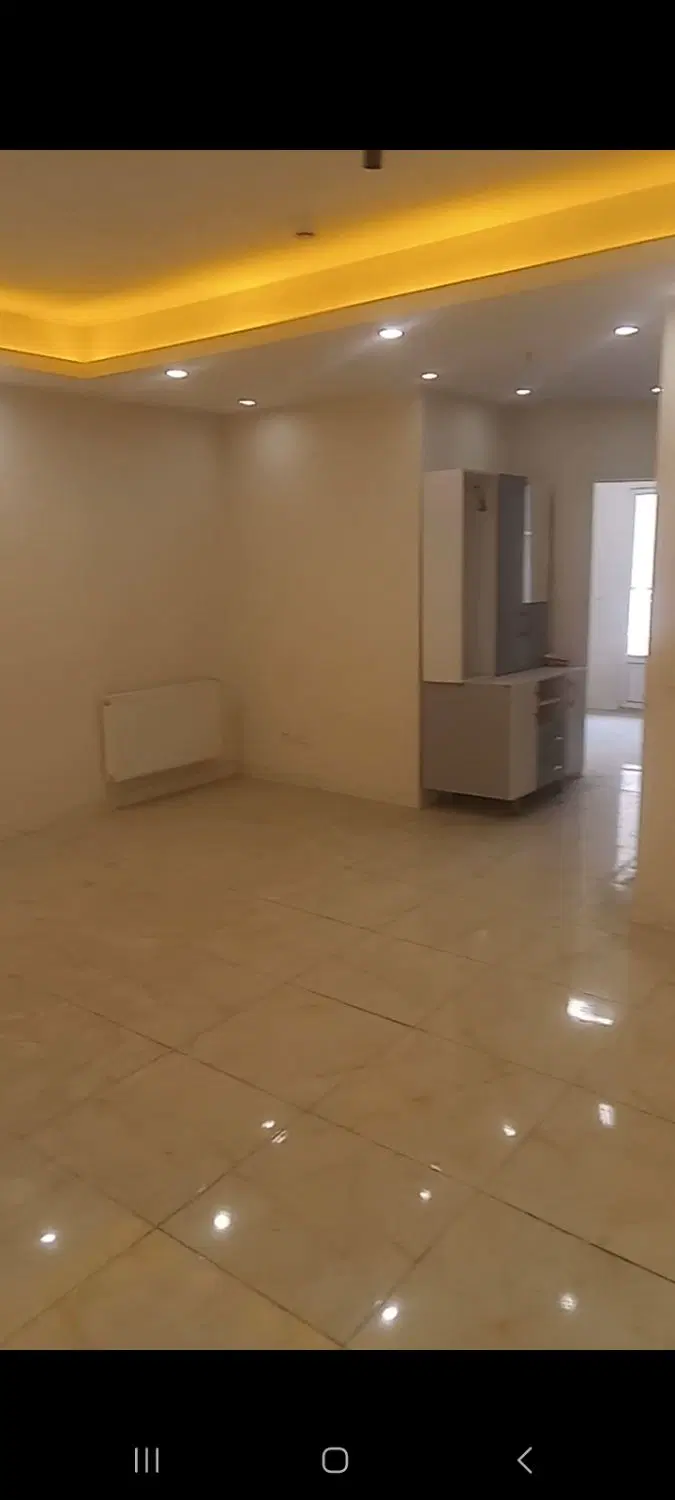 ۹۵متری ۲خواب خیابان نفیس