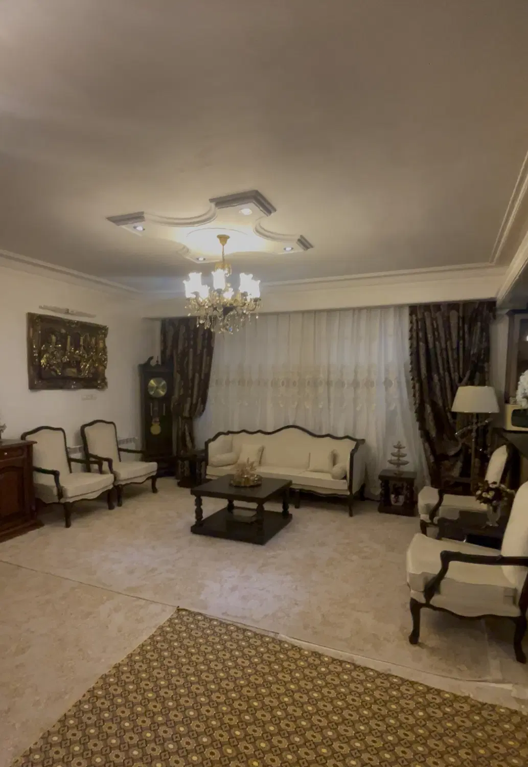 فروش آپارتمان ۱۳۰متری