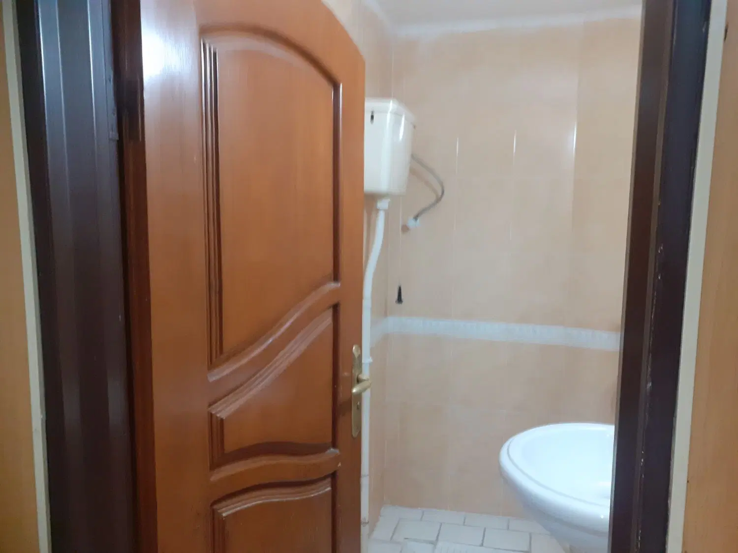 ۱۲۰متر دوخوابه. طبقه سوم. شهرک رازی. محمدی۱۰