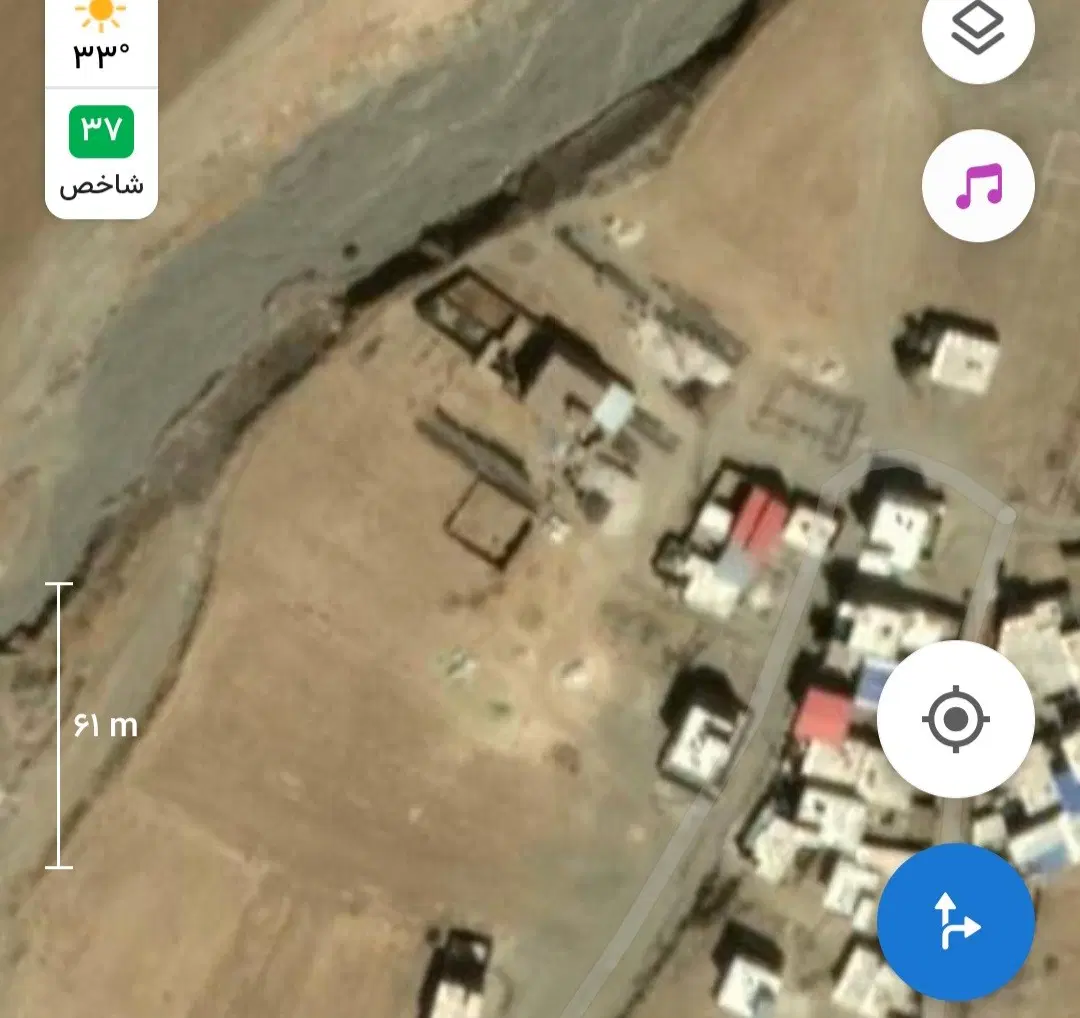 زمین مسکونی