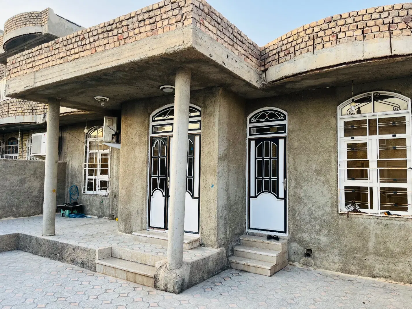 فروش خانه دونبش در اولاد