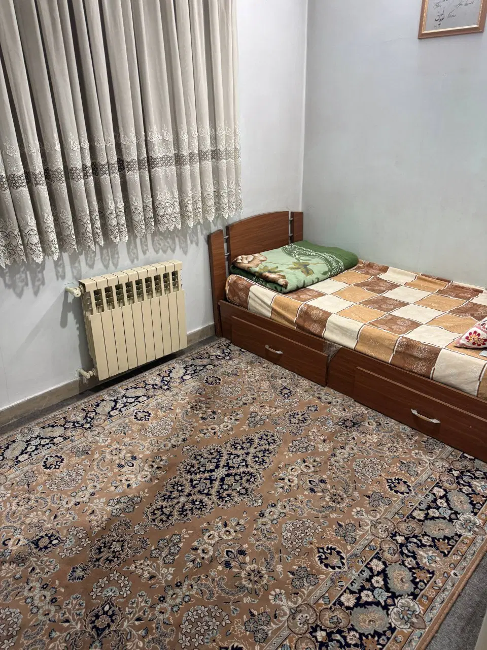 آپارتمان 83 متری در 12فروردین شخصی