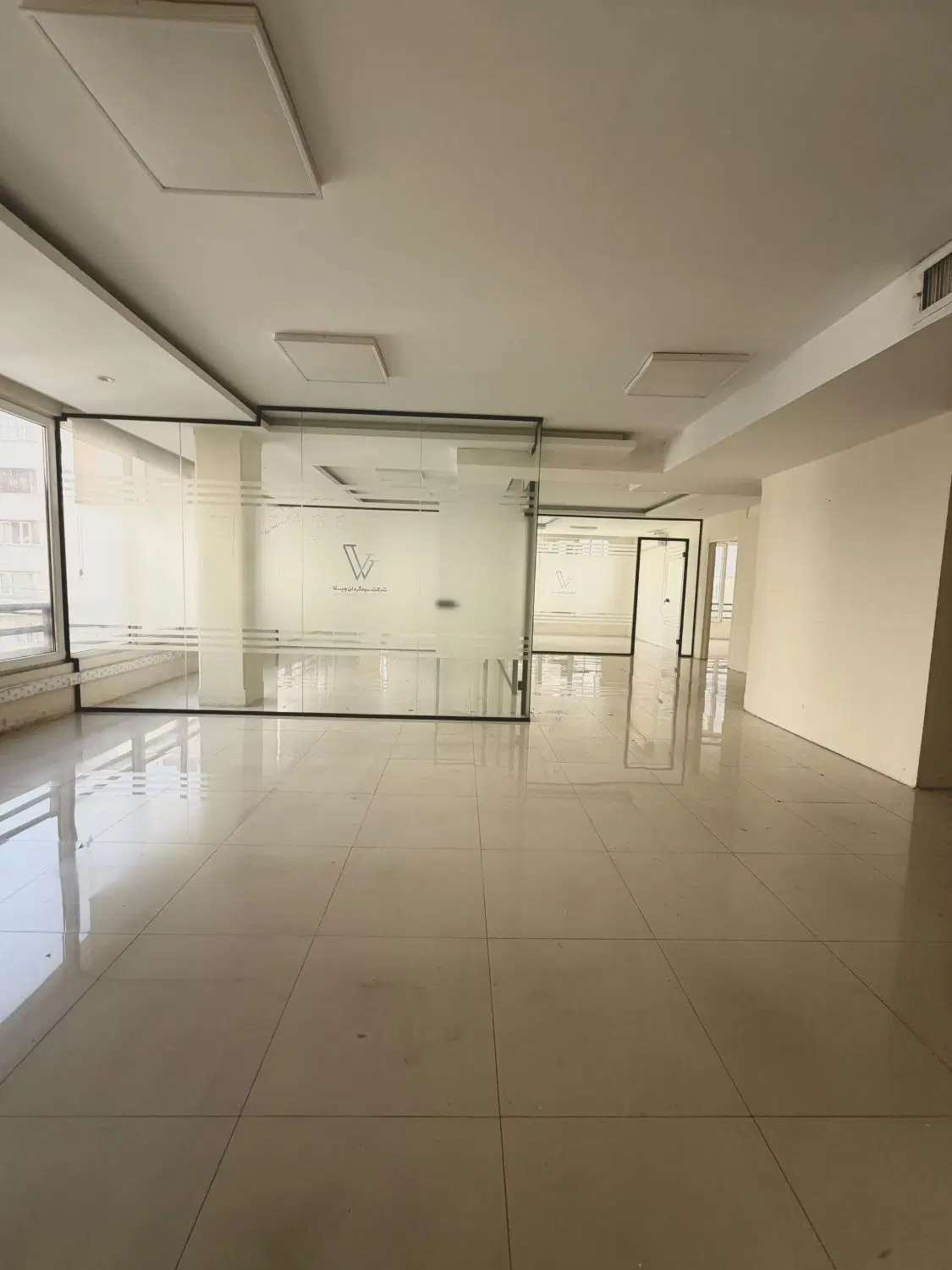 ۱۶۰متر سند اداری بر سعادت آباد